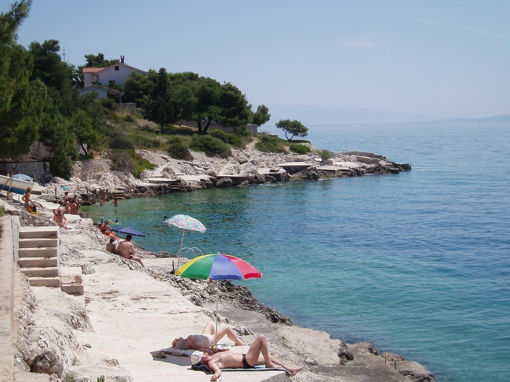 Apartments Niko Trogir Exterior photo